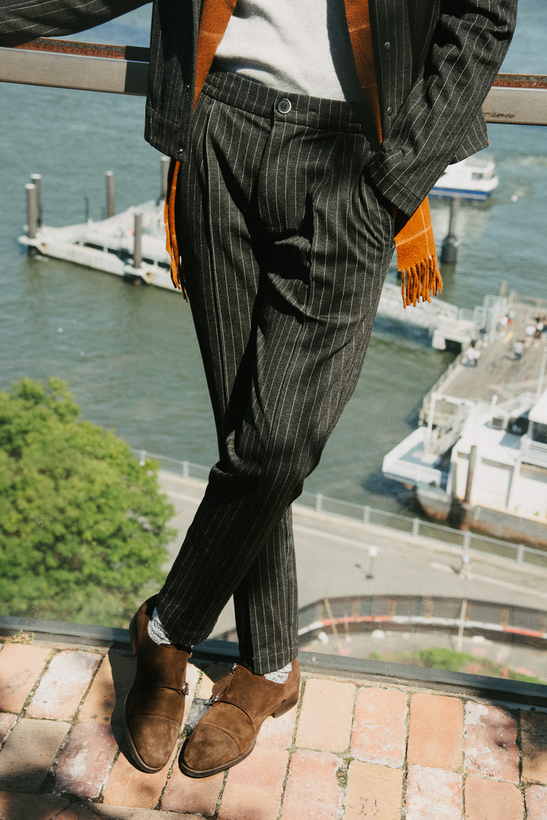 Vanta Pant / Grey Pinstripe