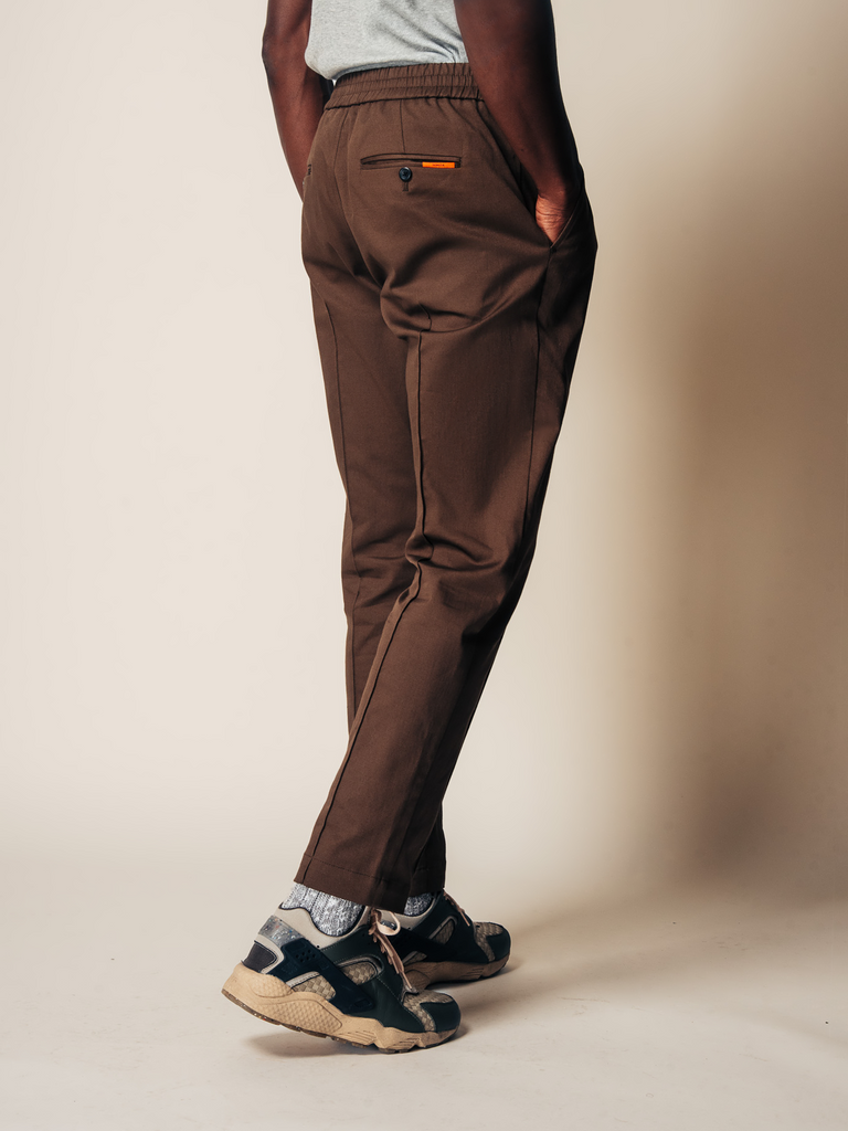 Vanta Pant / Brown