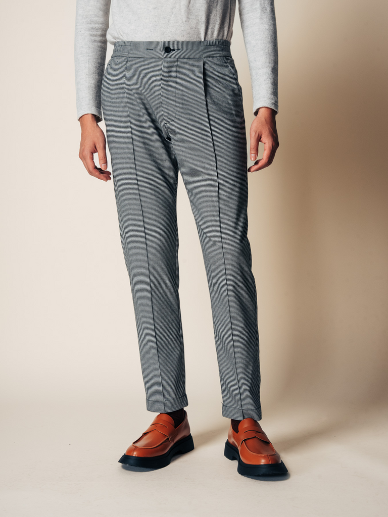 Vanta Pant / Grey Pinstripe