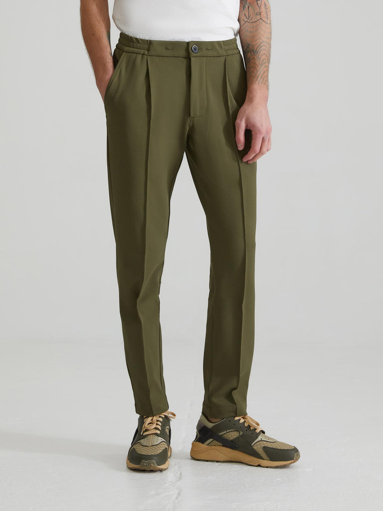 Vanta Pant / Olive
